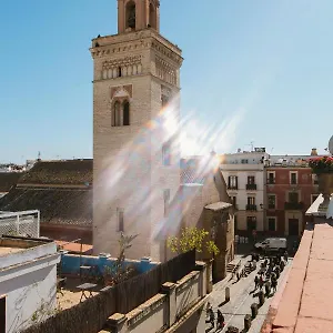 O&l San Luis Feel At In A Renovated Sevilla